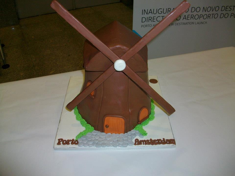 549968_521491424559837_1836170356_n