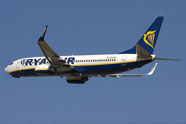 FR_B738_EI-DYH