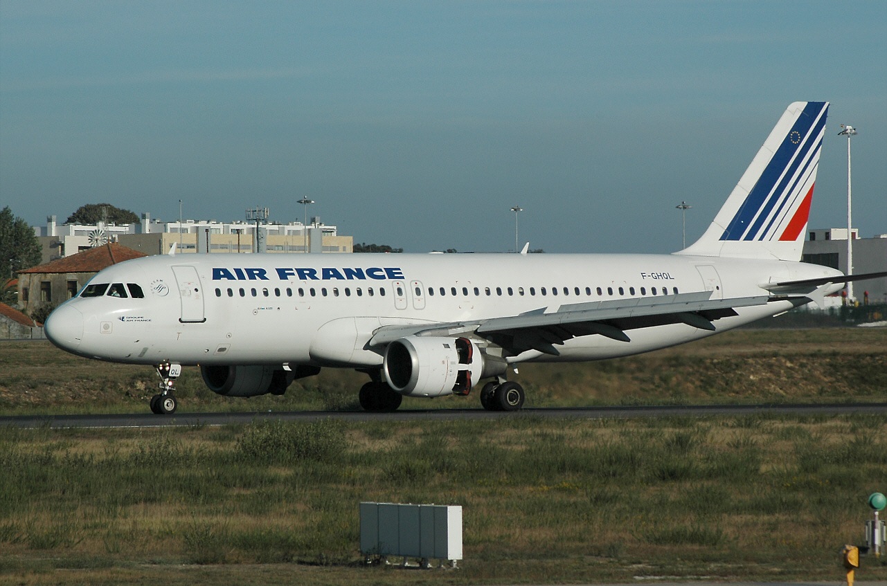 af_a320_f-ghql