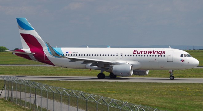 ew_a320_oe-ieu